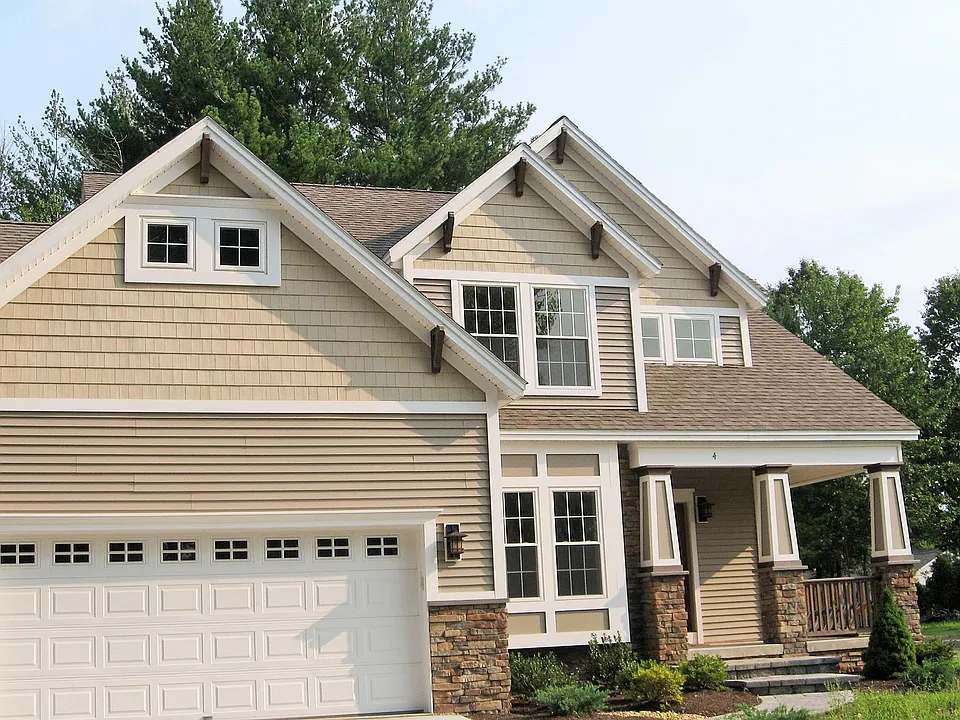 4 Outlook Ave