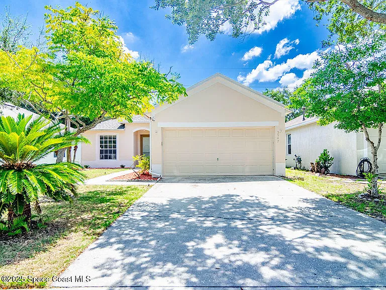 3547 Mount Carmel Ln — Photo 1