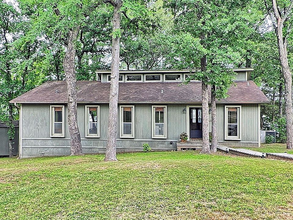 1st image of 11567 W Lake Dr