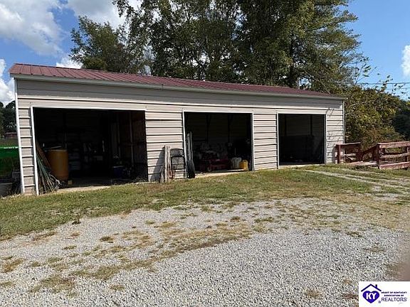 2nd image of 1760 Marshall Ridge Rd