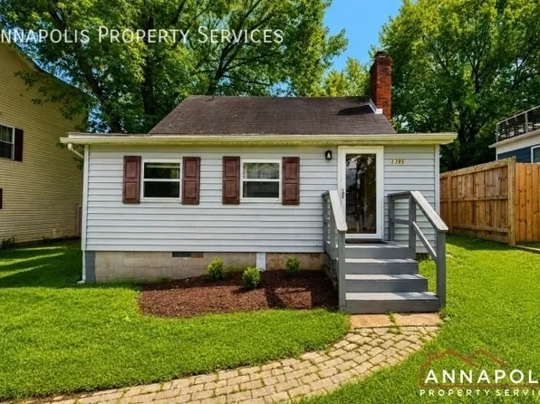 1395 Bayside Dr, Edgewater, MD 21037