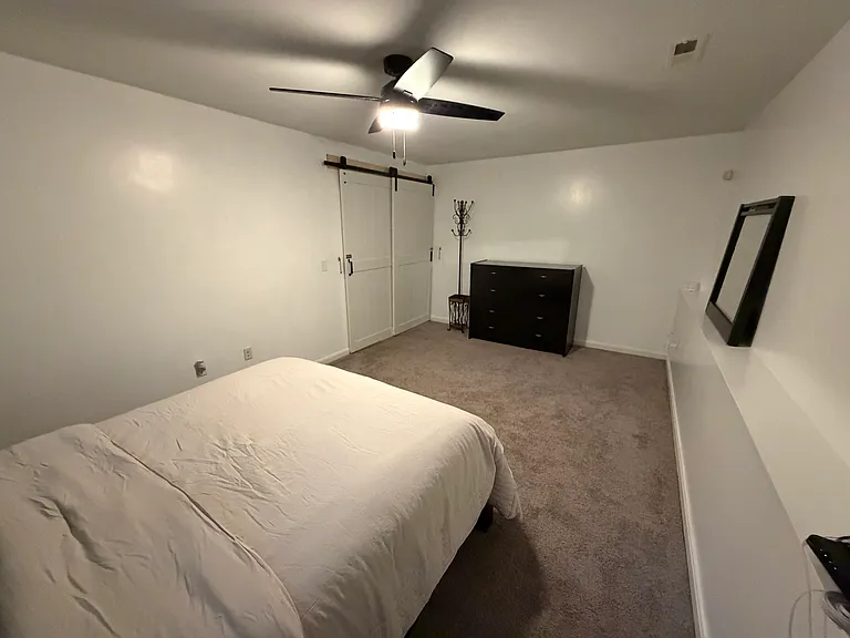 6811 Sawmill Cir #5 — Photo 7