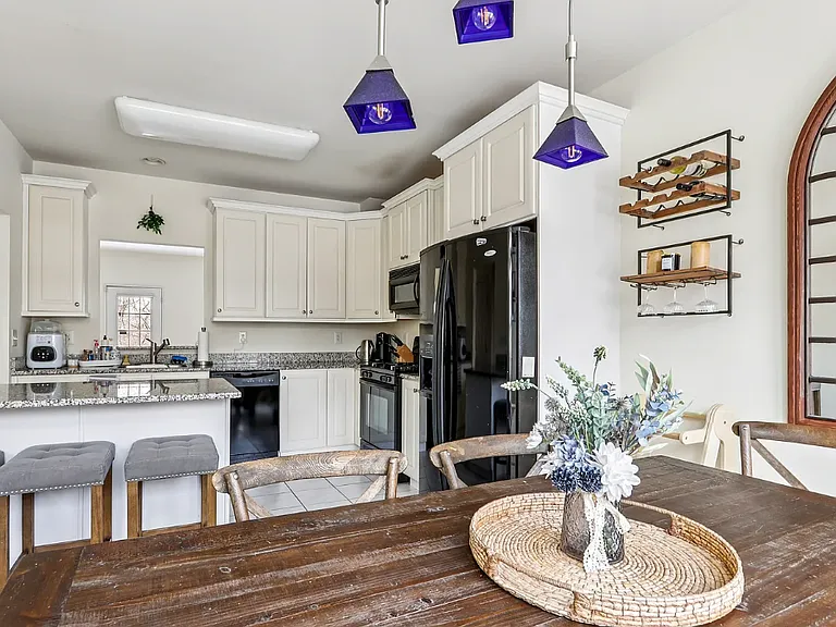 14 W Aspen Way — Photo 3