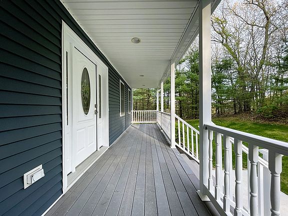 5th image of 44 New Boston Rd