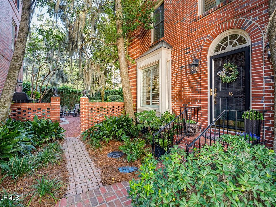 1st image of 895 Ribaut Road #C16