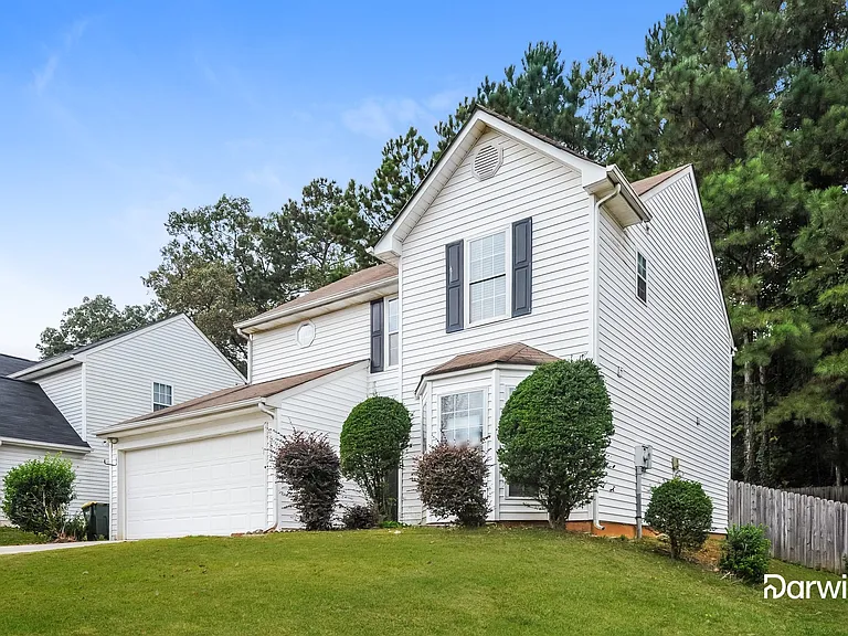 3855 Sunview Dr NW — Photo 2