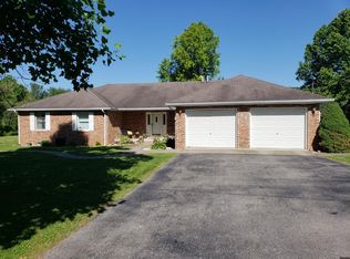 77 Nesbitt Rd, Clearfield, KY 40313