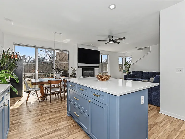 2175 N Riverboat Rd — Photo 9