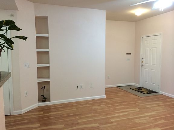 3rd image of 2320 Gracy Farms Ln APT 412