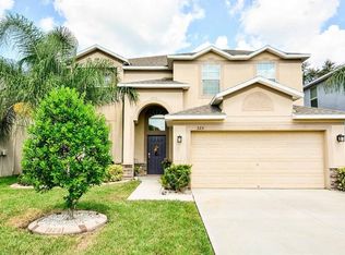 325 Shell Manor Dr, Ruskin, FL 33570