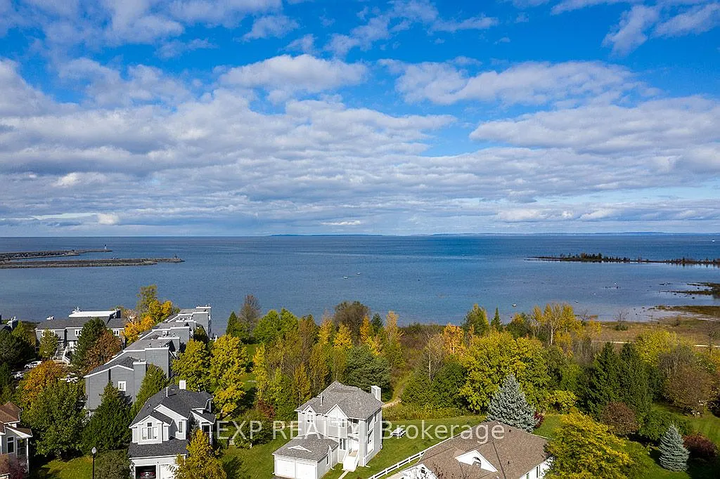 2 bed, $2,700 — Photo 1