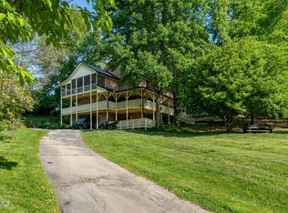 127 Markwood Cir, Jonesborough, TN 37659