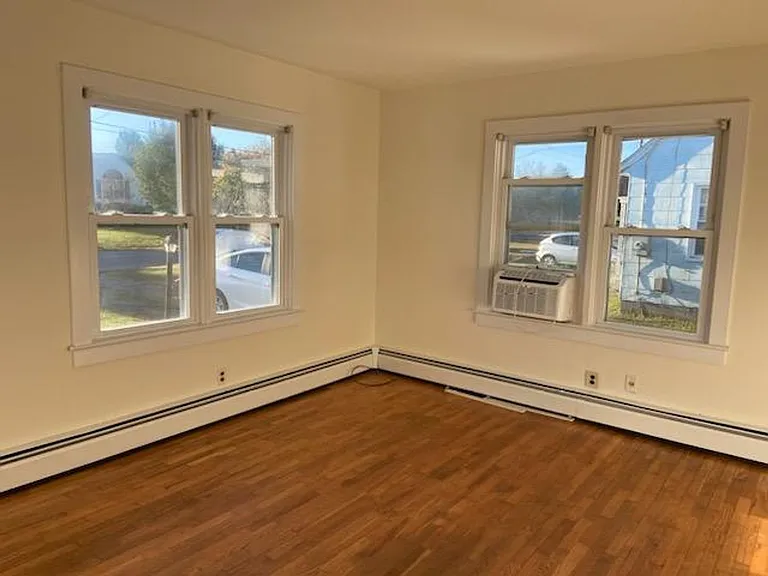 6166 Kirby Rd — Photo 8