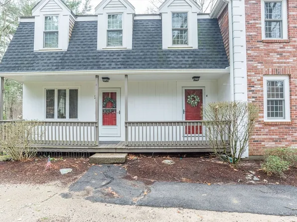 4 Colonial Dr Unit 4, Norton, MA 02766