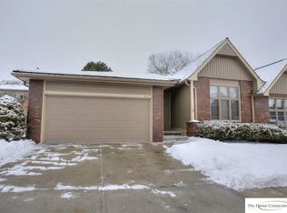 822 N 131st Ct, Omaha, NE 68154