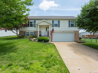 1345 Apple Hollow Dr, Arnold, MO 63010