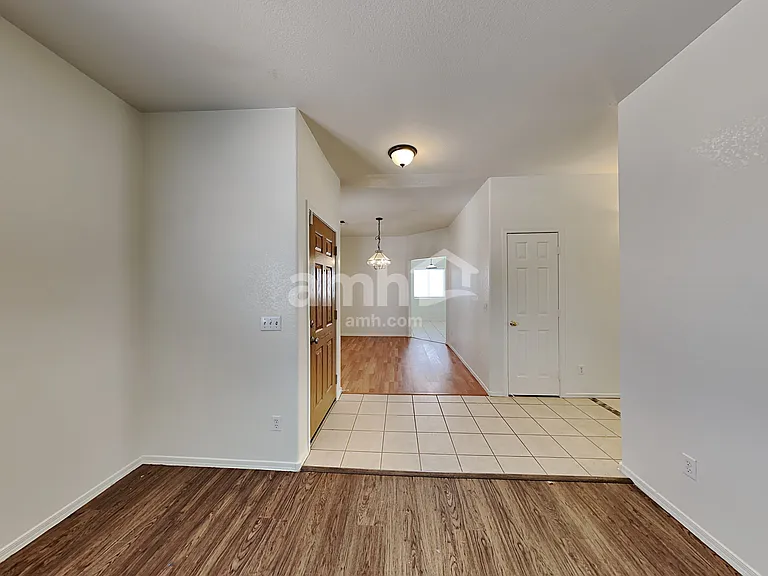 6513 W Miami St — Photo 5