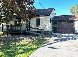 115 Lock St, Phoenix, NY 13135