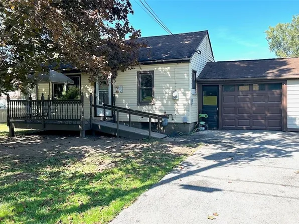115 Lock St, Phoenix, NY 13135