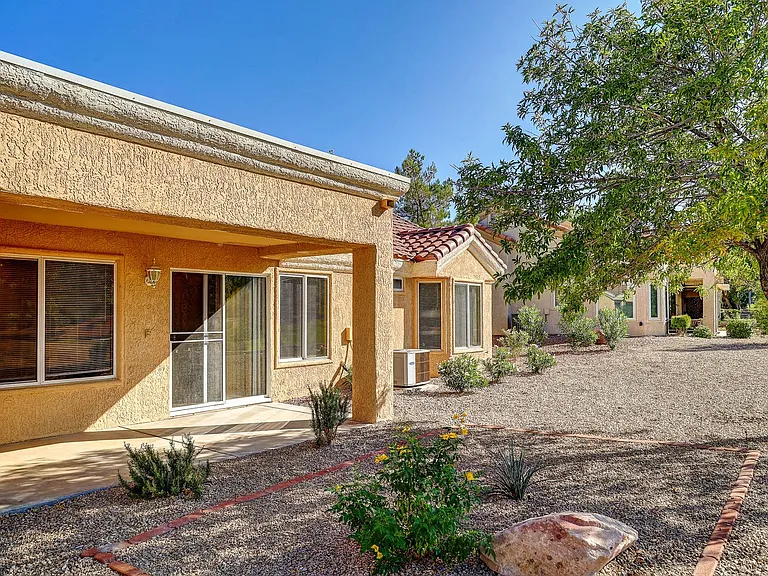 2501 Showcase Dr — Photo 39