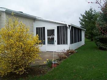 3rd image of 9 Harmony Cir