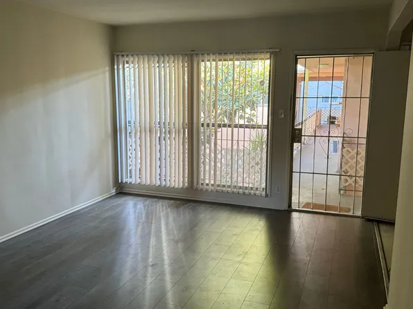 1680 North Wilton Place (4850)