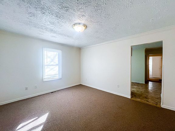 2nd image of 3506-3508 Parker Ave #3506