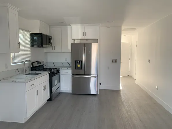 1917A N Myrtle Ave, Long Beach, CA 90806