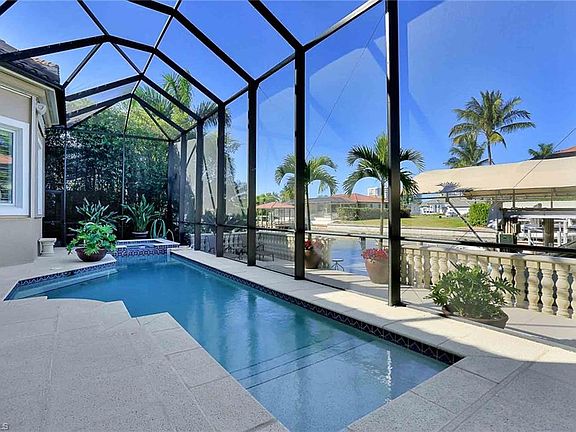 2nd image of 465 Egret Ave