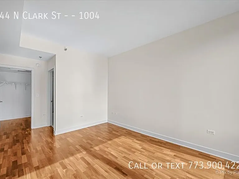 744 N Clark St #1004 — Photo 17
