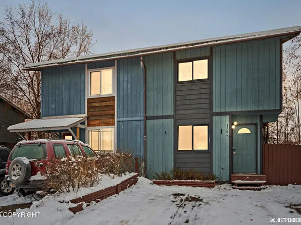 3706 Chaffee Cir, Anchorage, AK 99517
