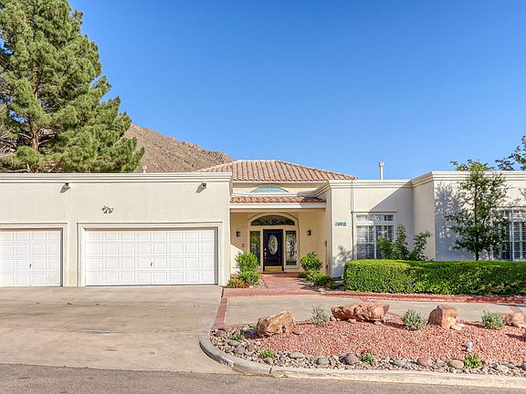 2nd image of 1012 Singing Hills Dr