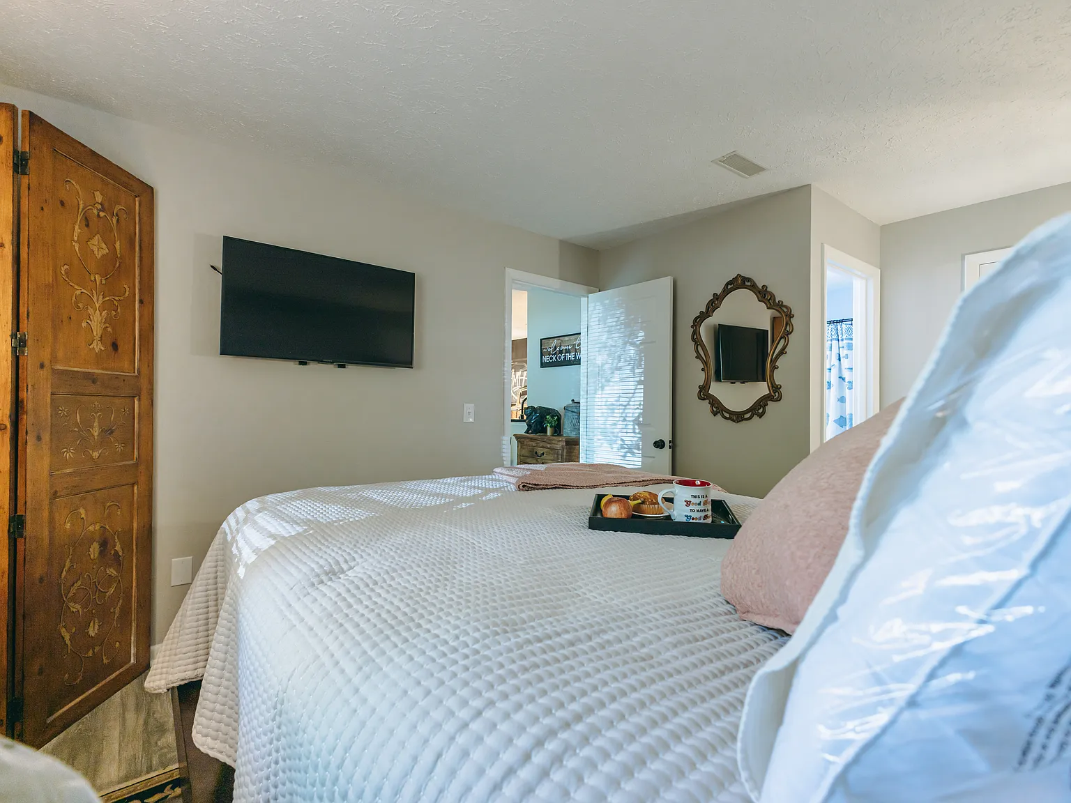 2 bed, 980 sqft, $2,500 — Photo 4