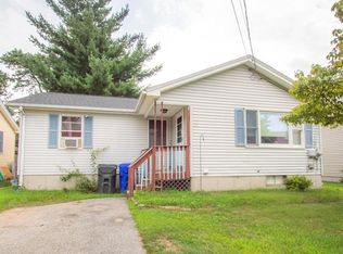 97 Barre St, Springfield, MA 01119