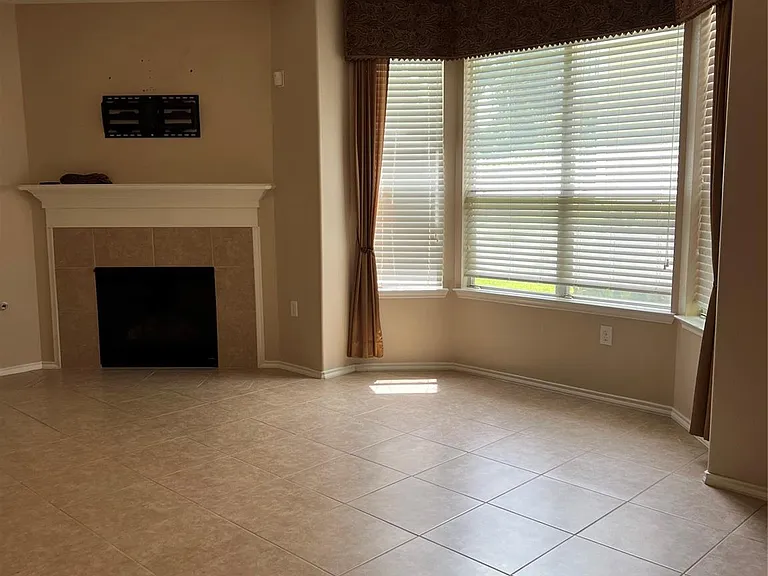 13600 Breton Ridge St #24F — Photo 3