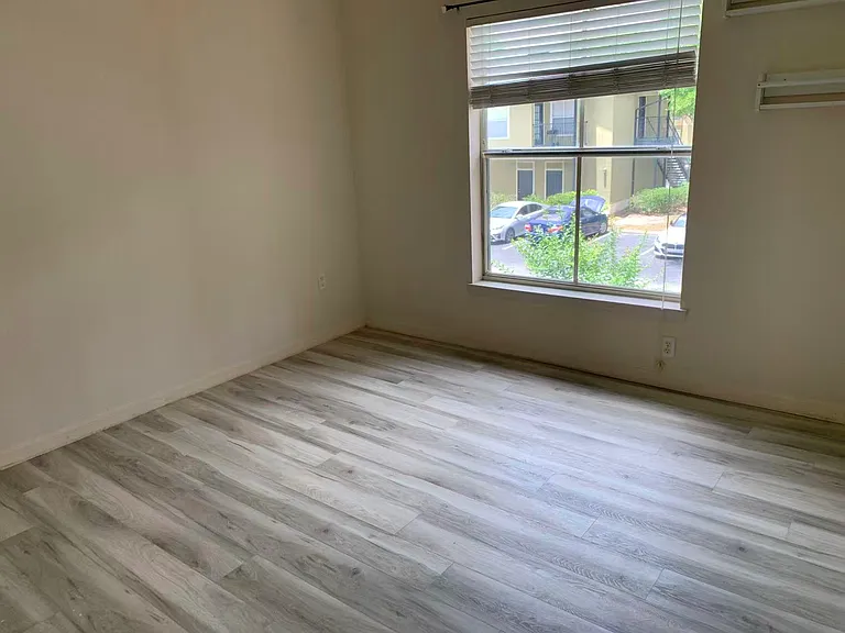 6001 Westgate Dr #2121 — Photo 5