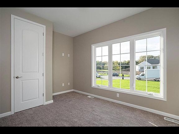 3rd image of 23 Tranquility Ln