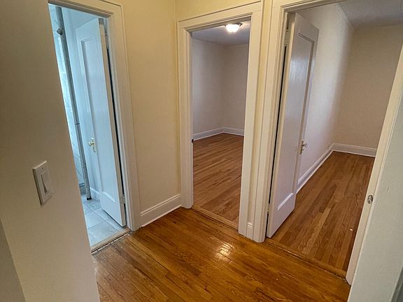 4th image of 335 E 238th St Floor 2