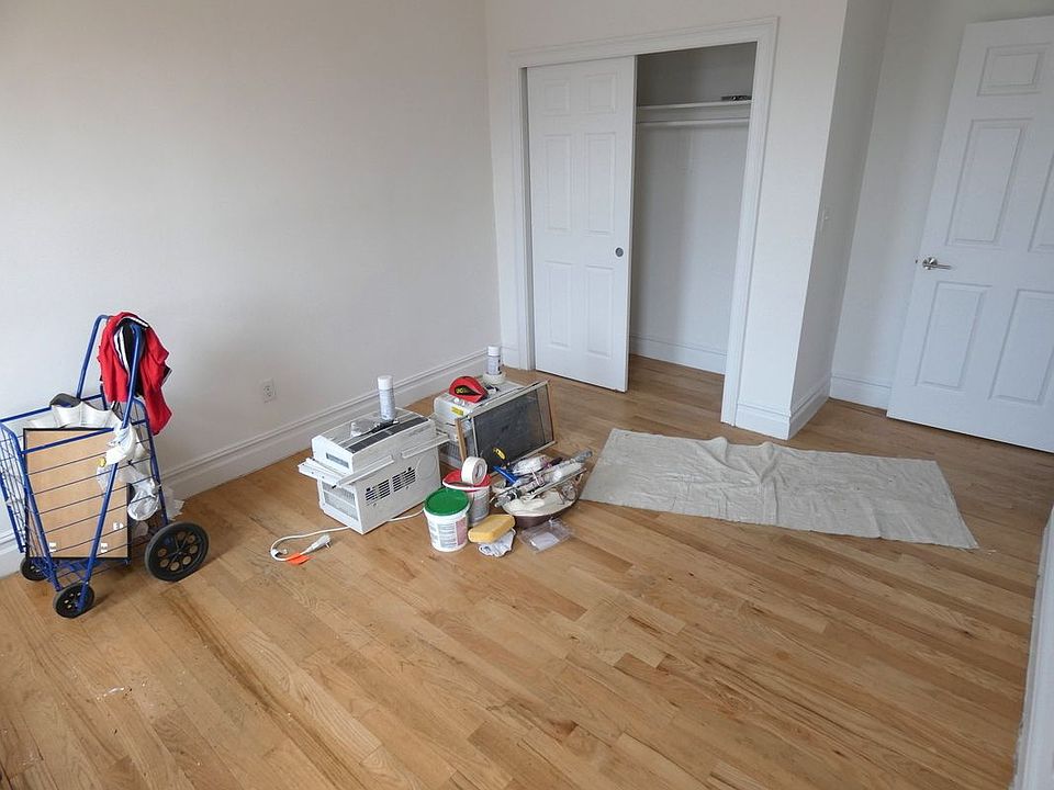 1st image of 2310 30th Ave APT 5B