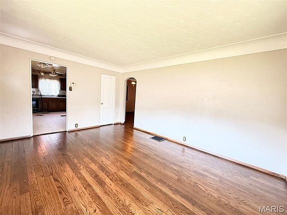 4th image of 600 Washington Ave