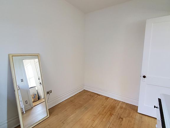 2nd image of 1723 N Kedzie Ave #1