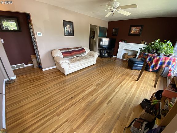 3rd image of 9814 NE Hazel Dell Ave