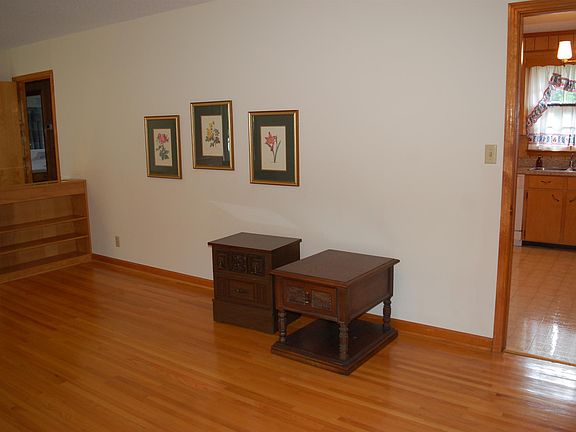 4th image of 39 Hayes St
