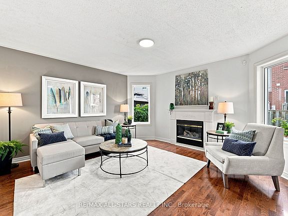 2nd image of 99 Glasgow Cres