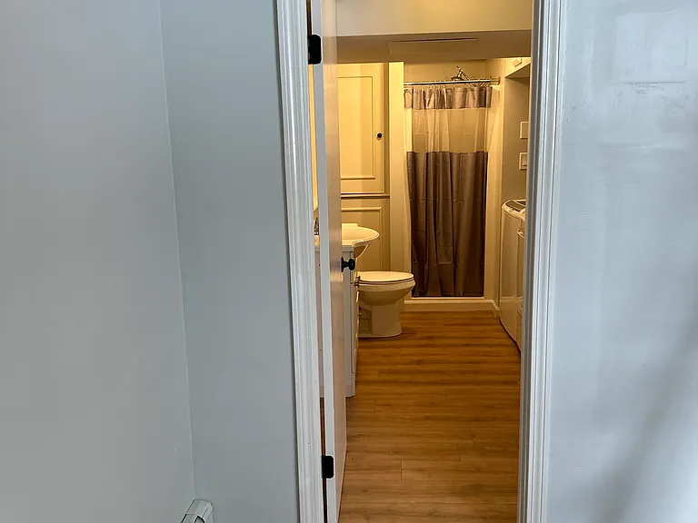 596 Beaver St — Photo 16