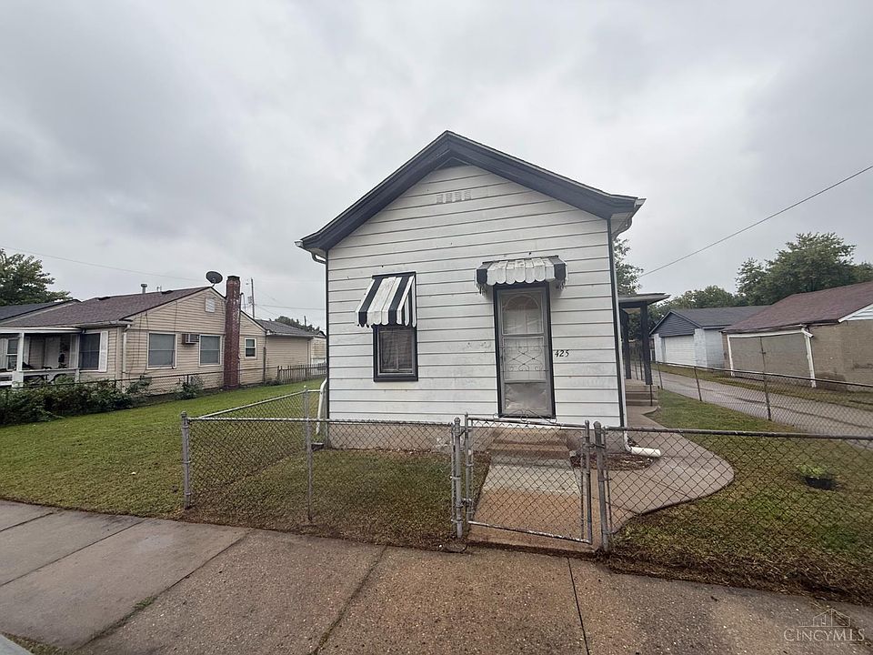 1st image of 425 S 13th St