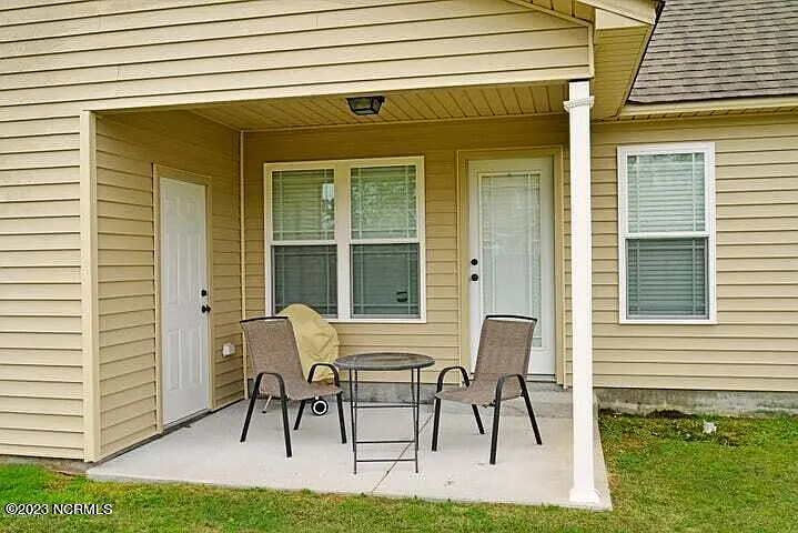 2206 Sweet Bay Dr #A — Photo 25