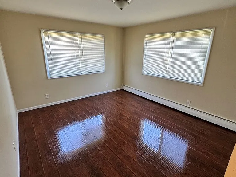 3124 Meriday Ln — Photo 4