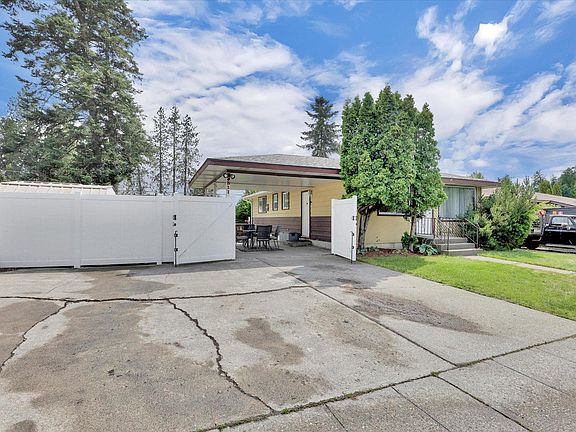 4th image of 3511 W Francis Ave