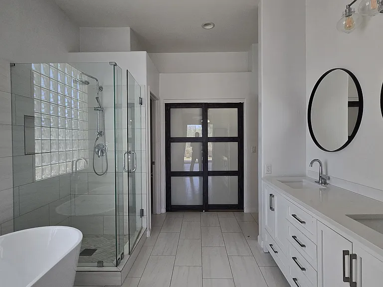 10335 E Rosemary Ln — Photo 18